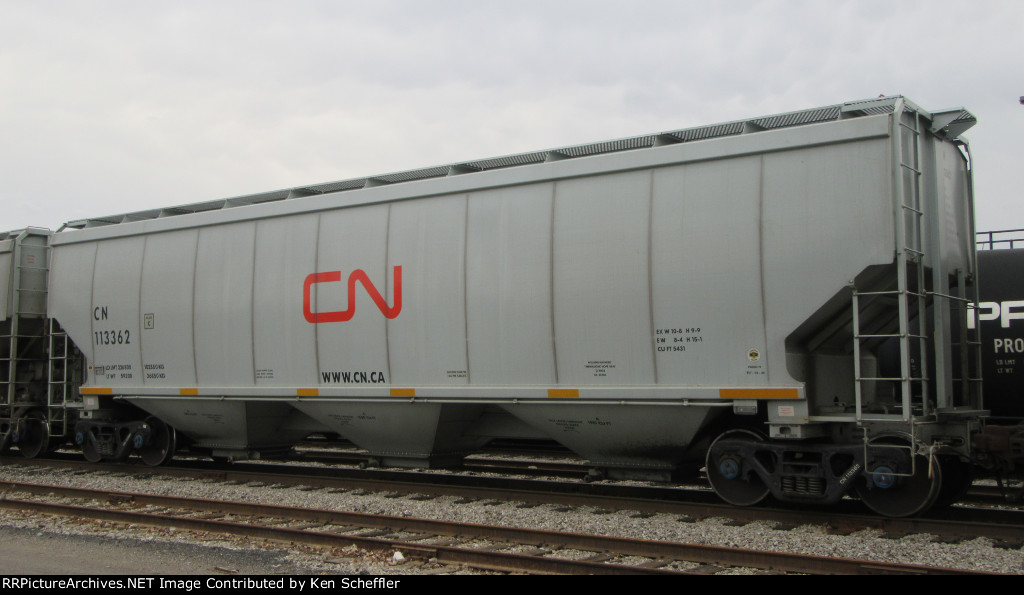 CN 113362